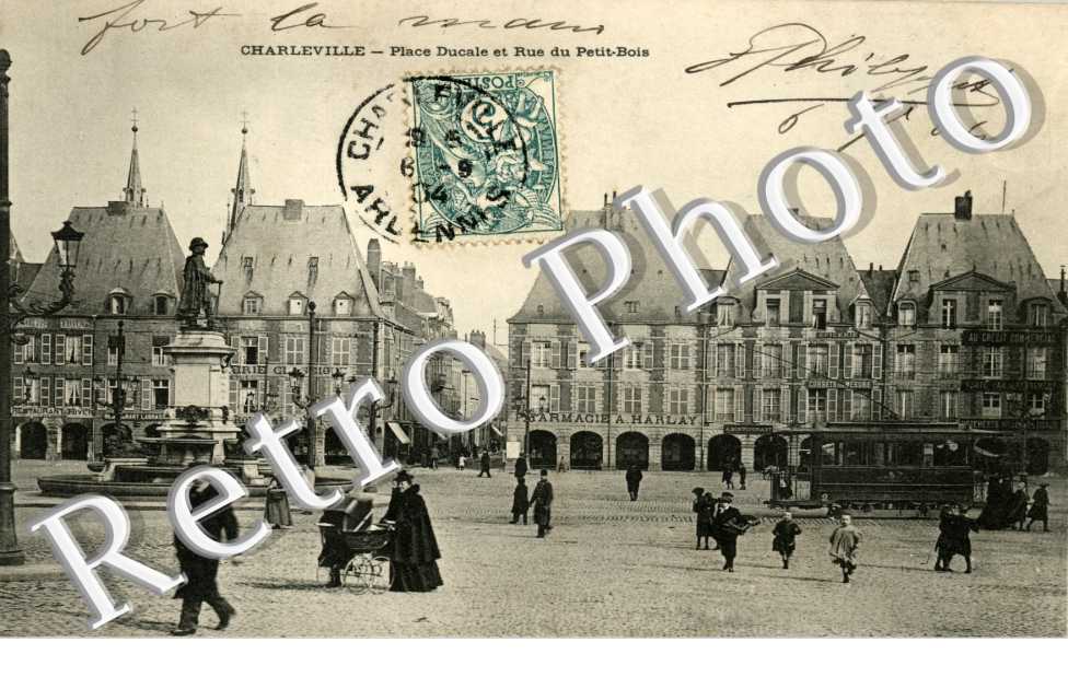 Place Ducale et Rue du Petit Bois