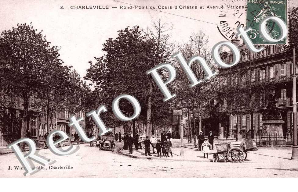 Rond-Point du Cours d'Orleans et Avenue Nationale
