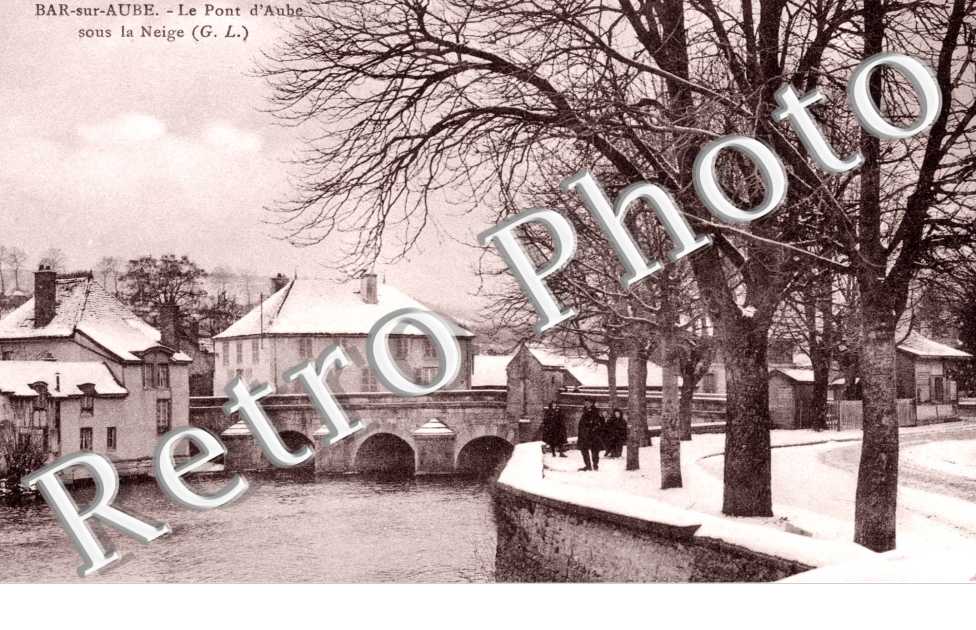 Le Pont d'Aube sous la neige