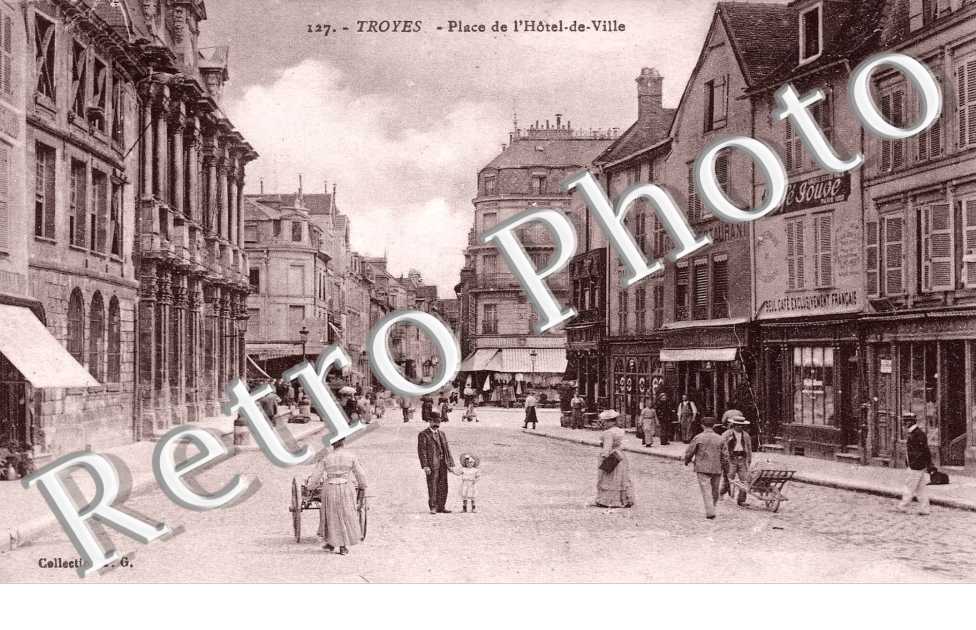 place de l'hotel de ville