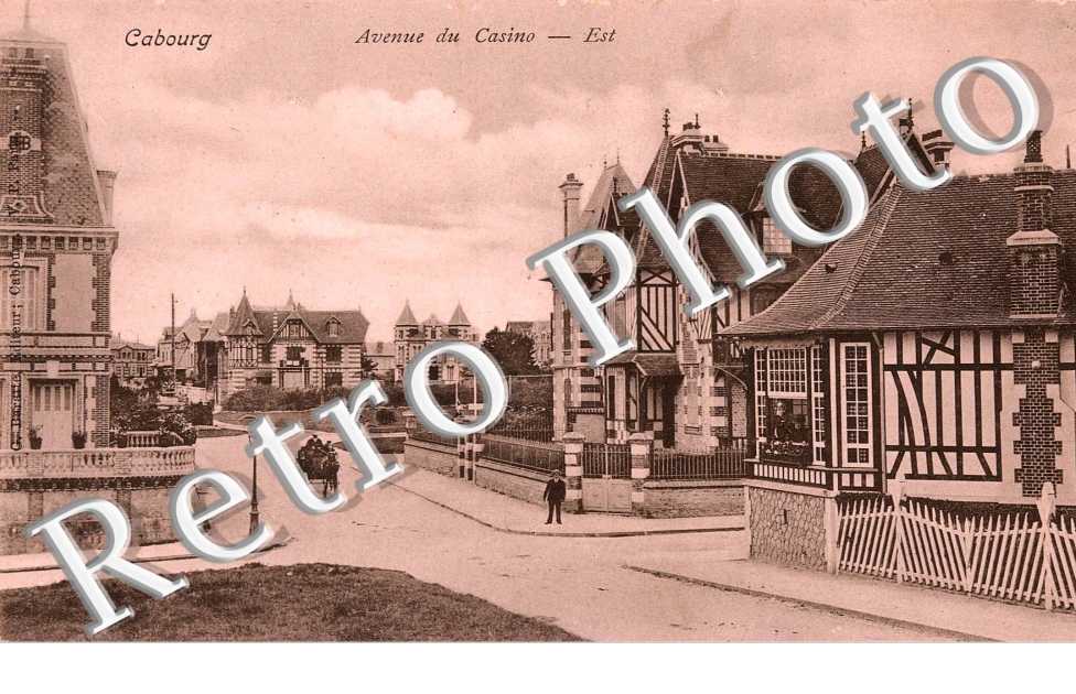 Avenue du Casino. Est.