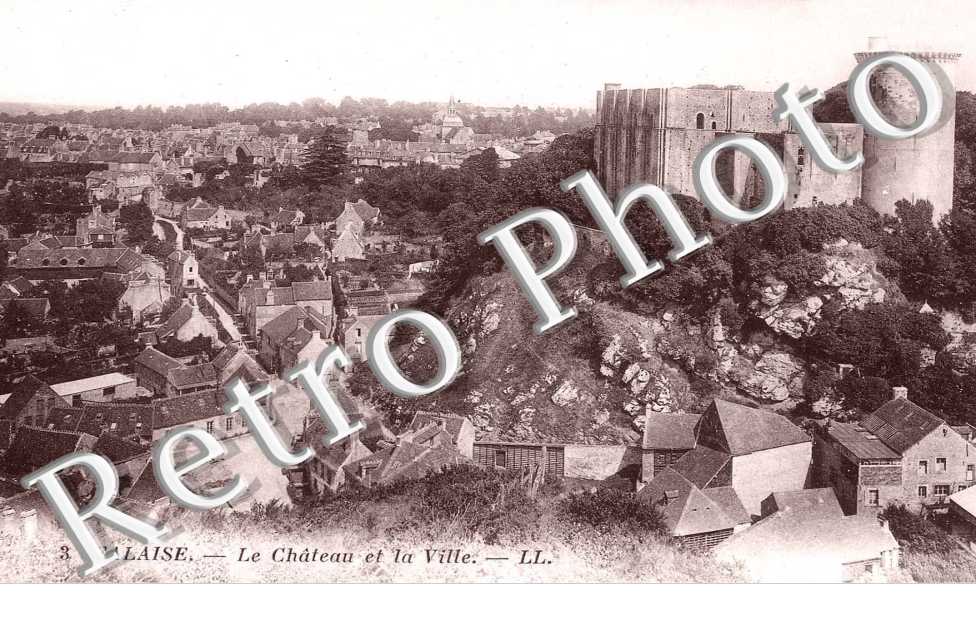LE CHATEAU ET LA VILLE