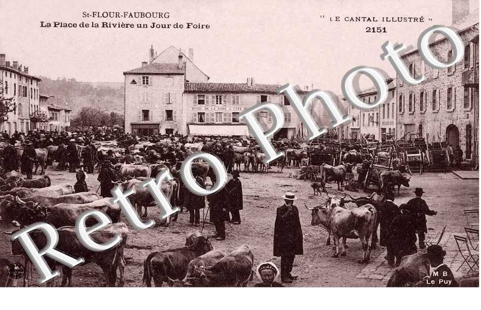 la place de la riviere un jour de foire