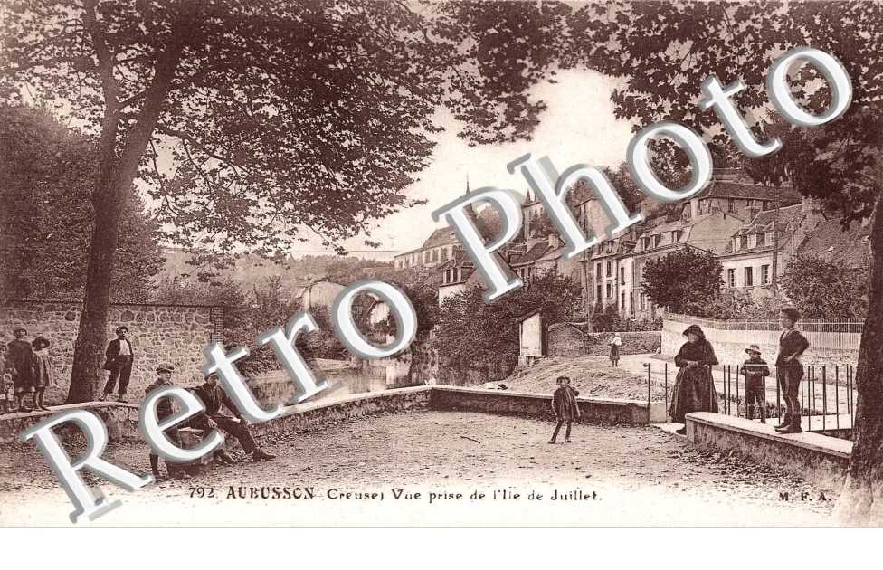 vue prise de l'Ile de juillet