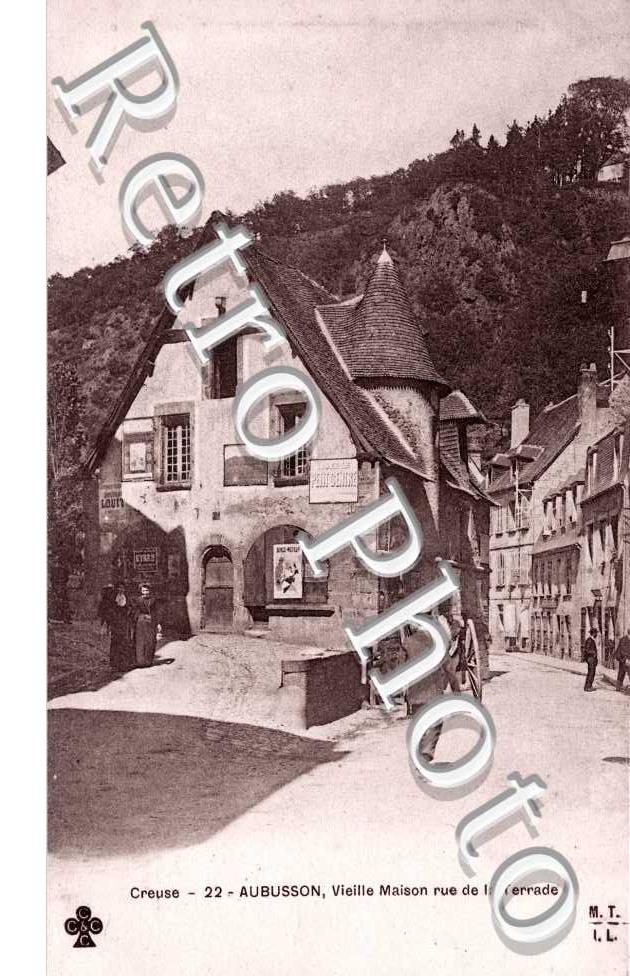 Vieille Maison rue de la Terrade