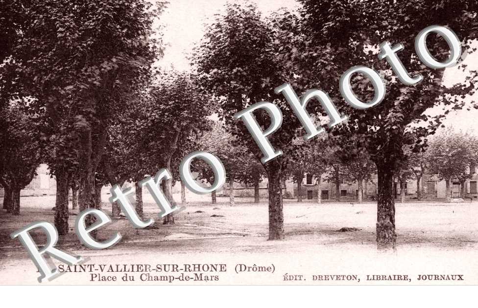 Place du Champ de Mars