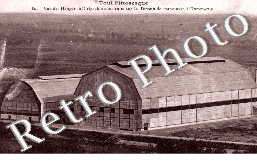 Vue des Hangars a dirigeables