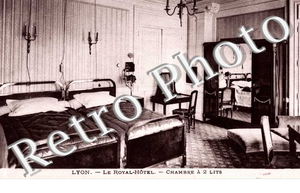 Le Royal Hôtel - Chambre à 2 Lits