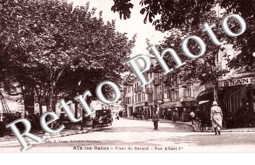 Place du Revard. Rue Albert 1er