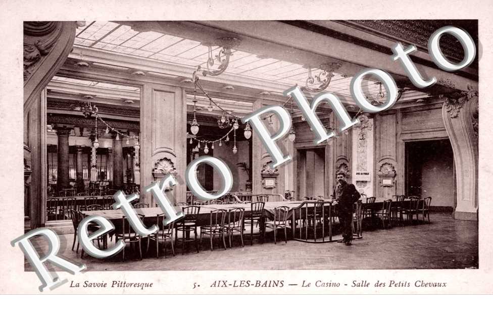 Le Casino - Salle des Petits Chevaux