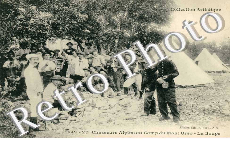 Chasseurs alpins au Camp du Mont Orso La soupe - MONT OURS