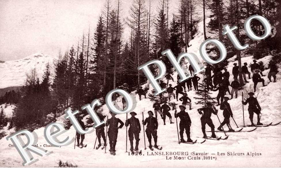 Les skieurs alpins Le Mont Cenis