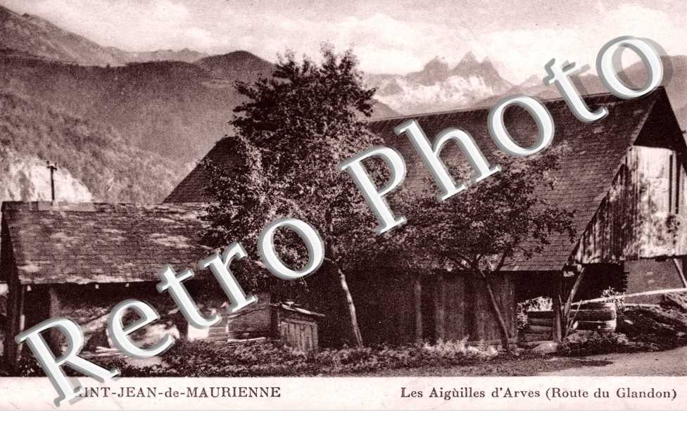 Les aiguilles d'Arves (route du Glandon)