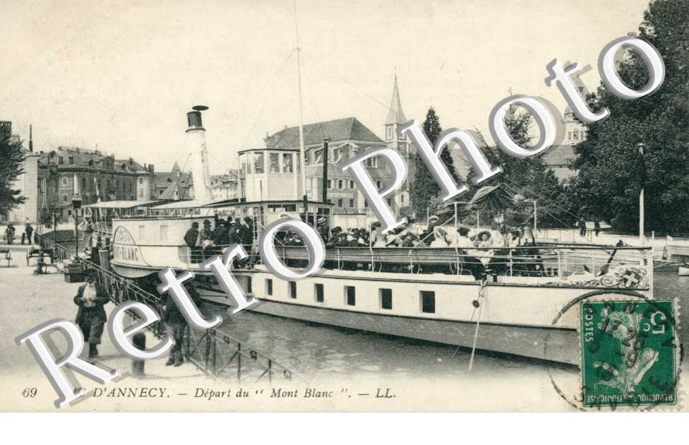 Depart du " Mont Blanc"