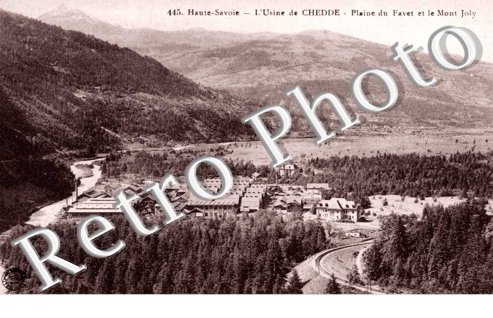 l'Usine de Chedde. Plaine du Favet et le Mont Joly