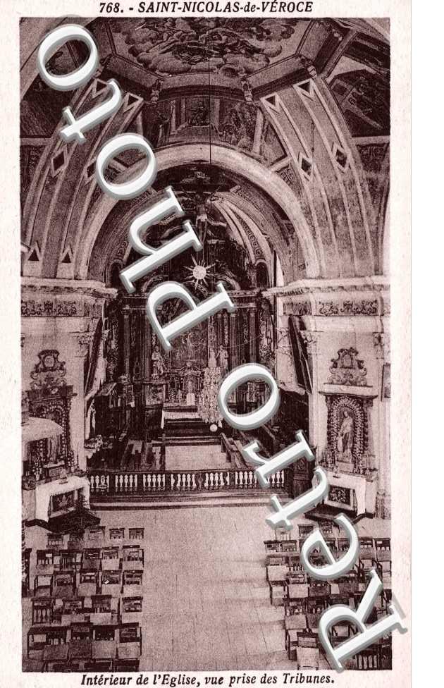 Interieur de l'Eglise