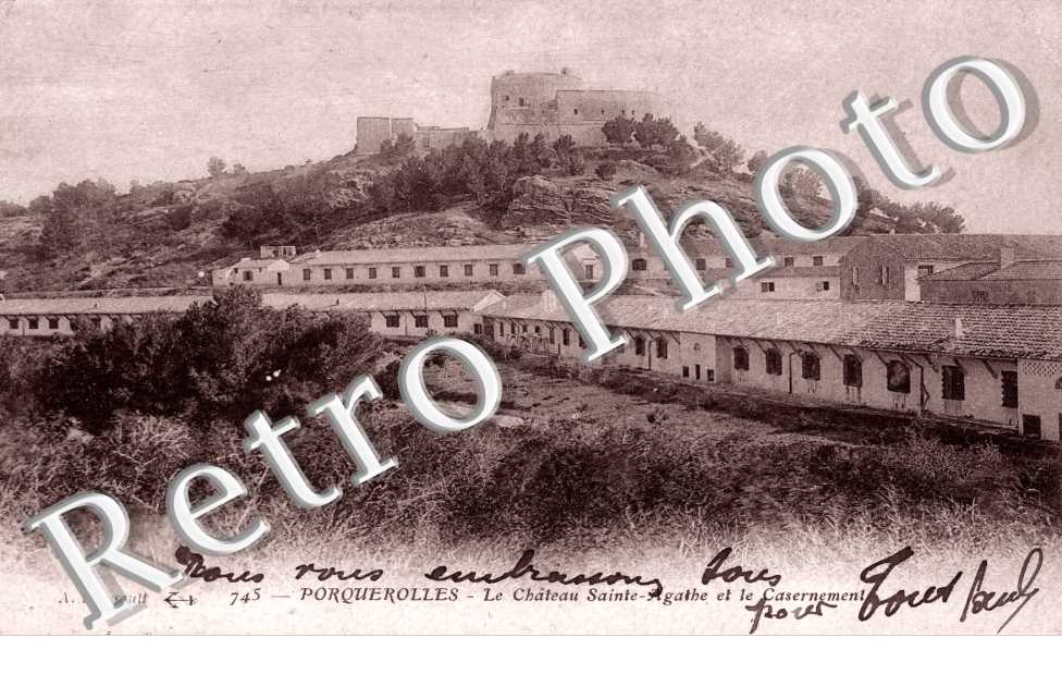 Le Chateau Saint Agathe et le Casernement