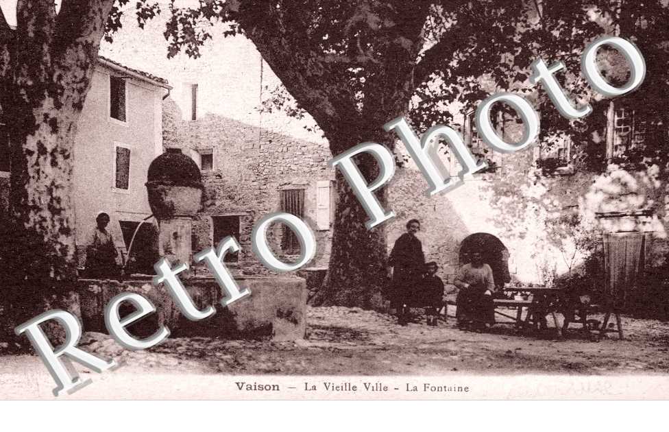 La Vieille Ville - La Fontaine