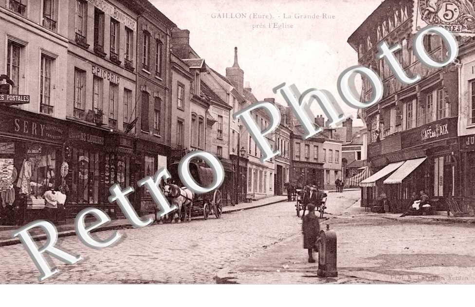La grande rue pres l'eglise