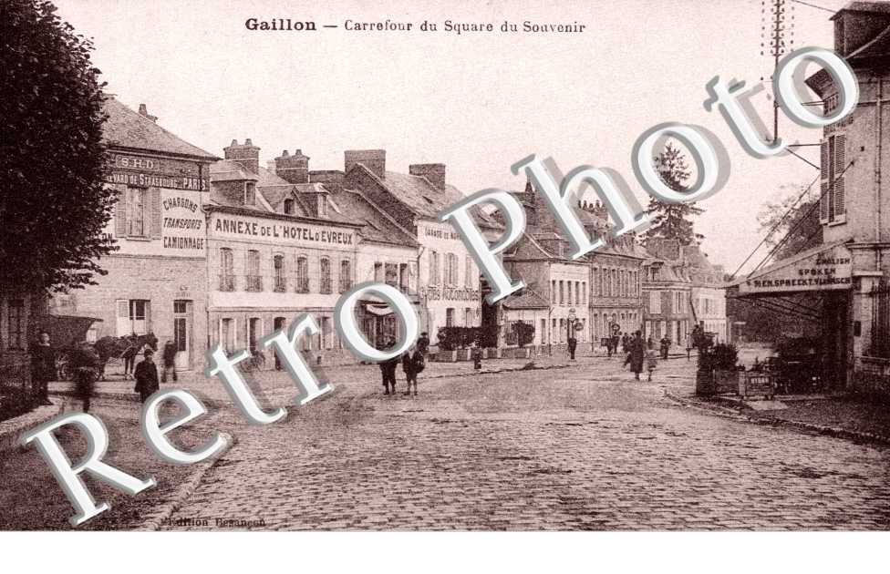 Carrefour du Square du Souvenir