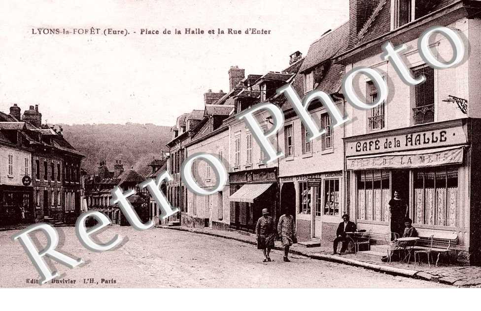place de la halle et la rue d'Enfer