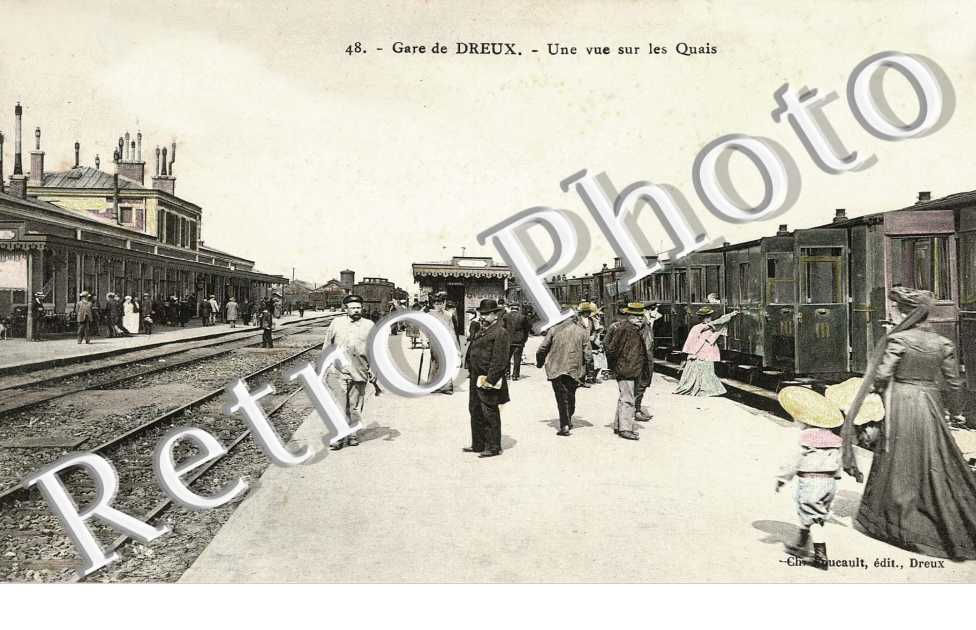 la gare, une vue sur les quais
