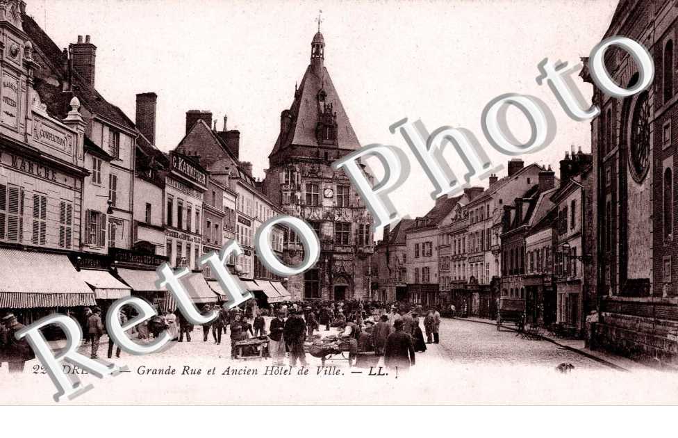 GRANDE RUE ET ANCIEN HOTEL