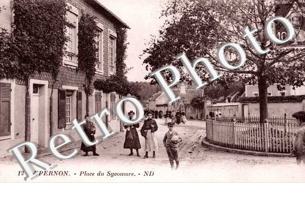 Place du Sycomore