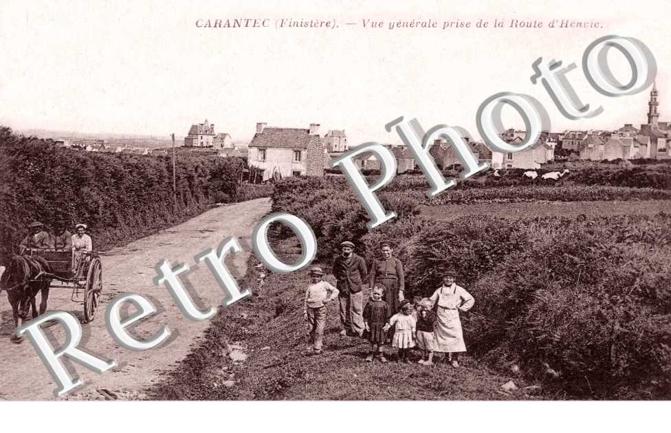 Vue Generale prise de la Route d'Henvie