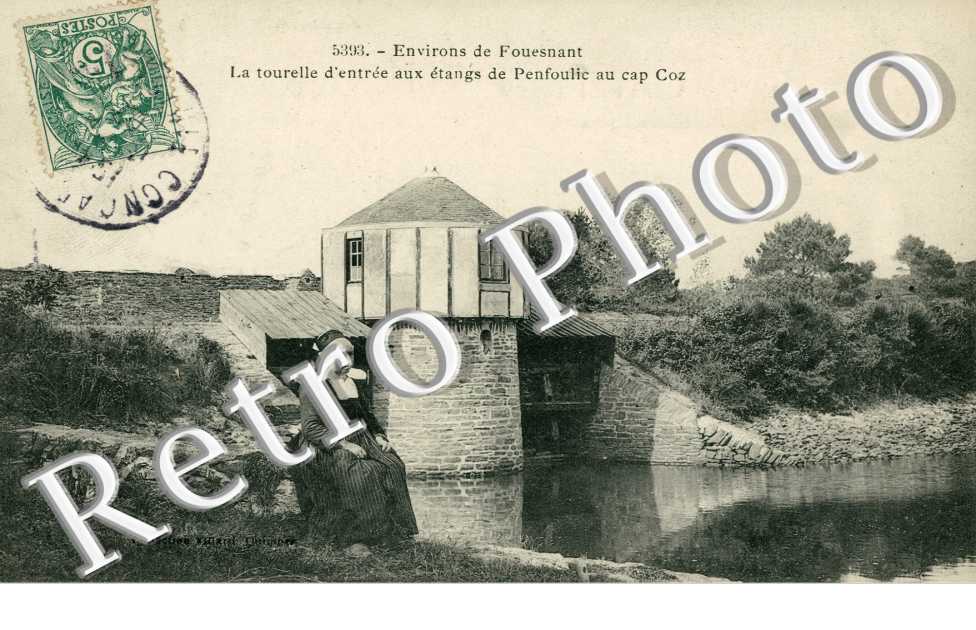 la tourelle d'entree aux etangs de penfoulic au cap coz