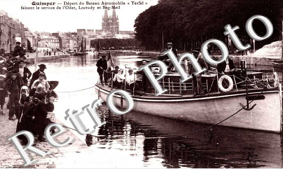 depart du bateau automobile "terfel" faisant le service de l'Odet, Loctudy et Beg Meil