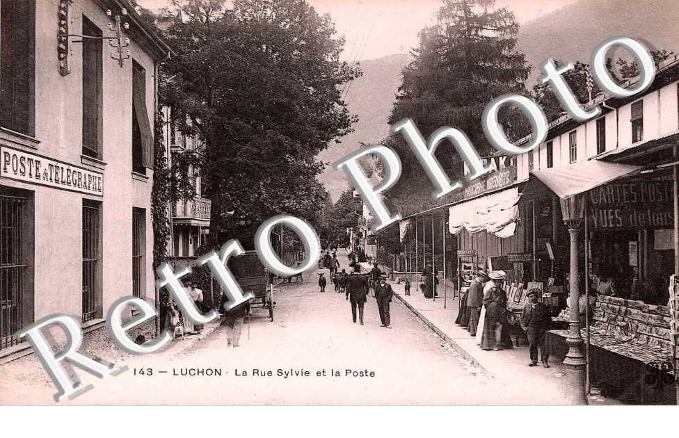LA RUE SYLVIE ET LA Poste