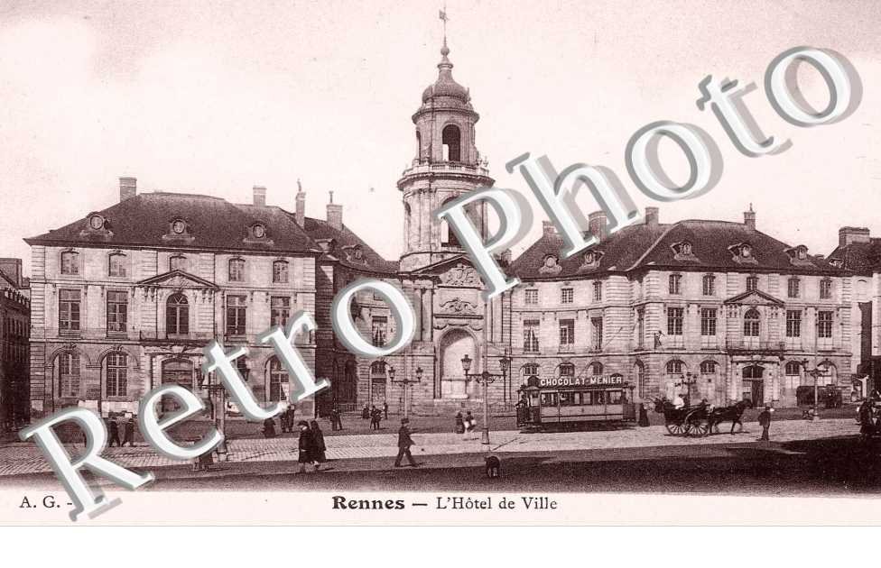 L'HOTEL DE VILLE