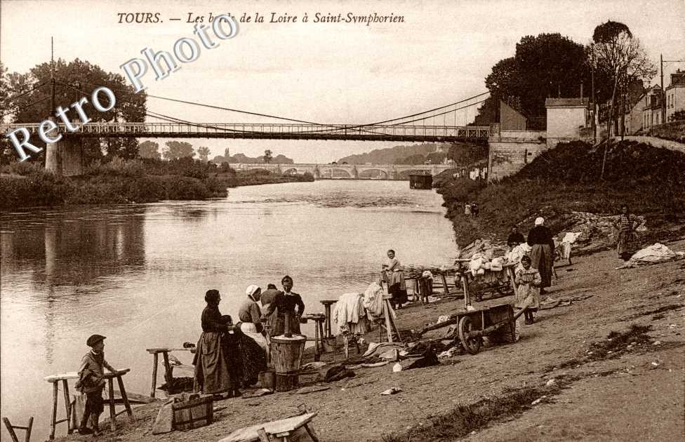 Les Bords de Loire a Saint Symphorien