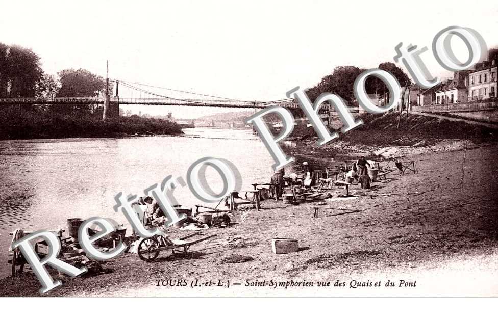 Saint Symphorien vu des Quais et du Pont
