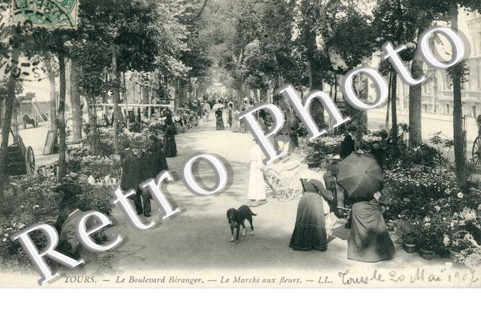 le boulevard Beranger - le marche aux fleurs