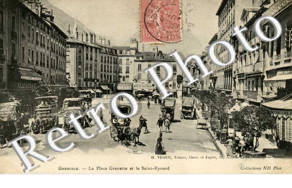 la place Grenette et le Saint-Eynard