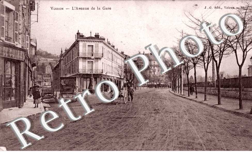 l'Avenue de la Gare