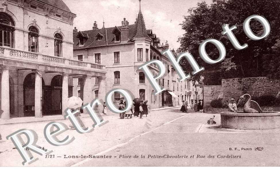 PLACE DE LA PETITE CHEVALERIE ET RUE DES CORDELIERS