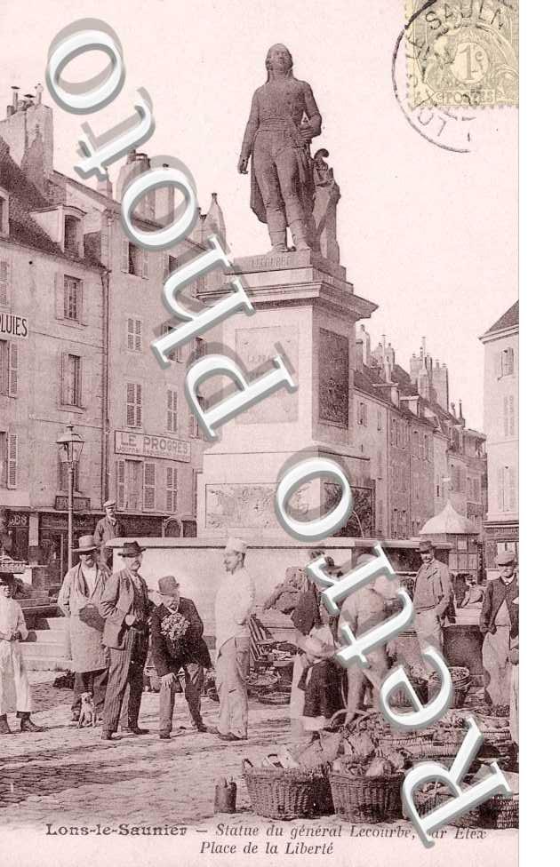 place de la liberte, statue du general lecourbe