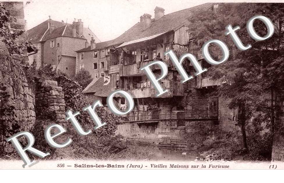 Vieilles Maisons sur la Furieuse