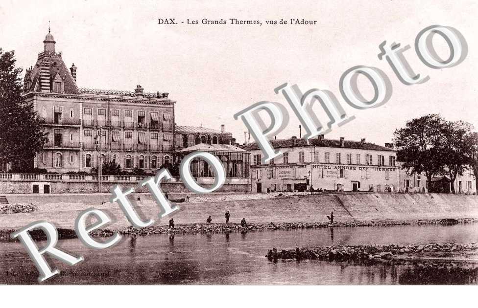 Les grands thermes, vus de l'Adour
