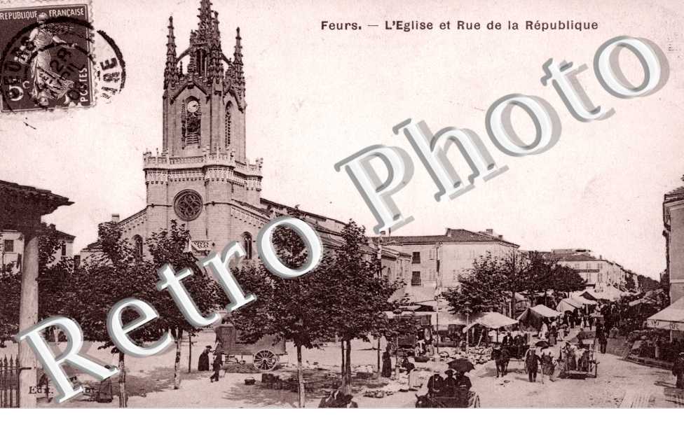 L'Eglise et Rue de la Republique