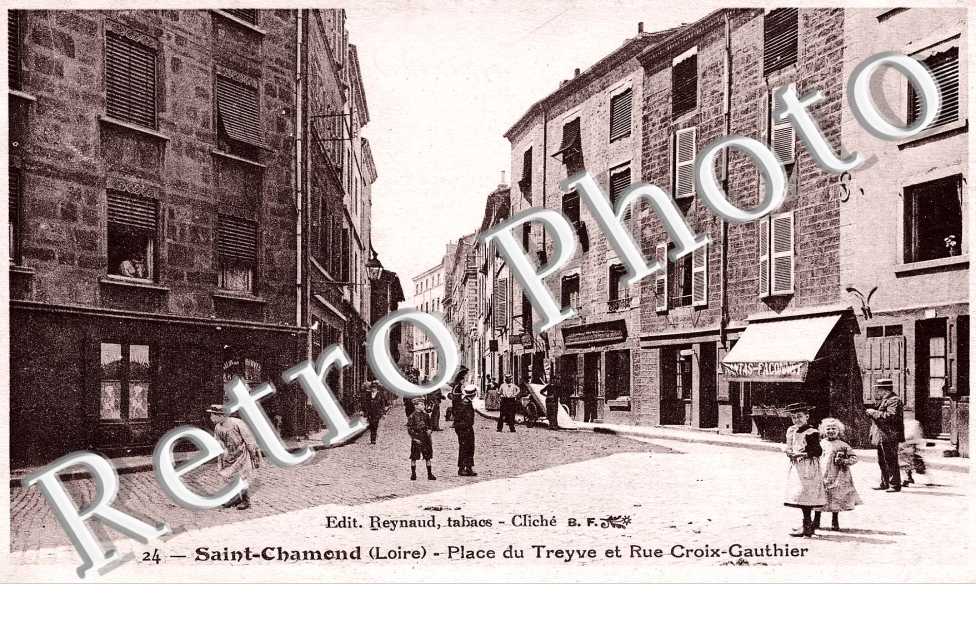 place du Treyve et rue Croix-Gauthier