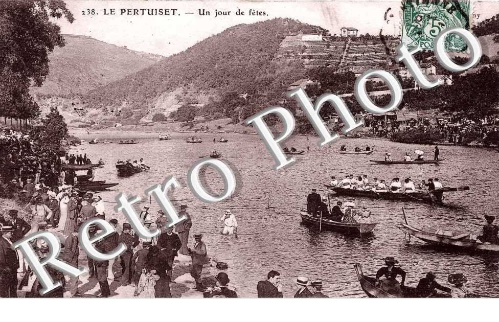 Le  pertuiset un jour de fete
