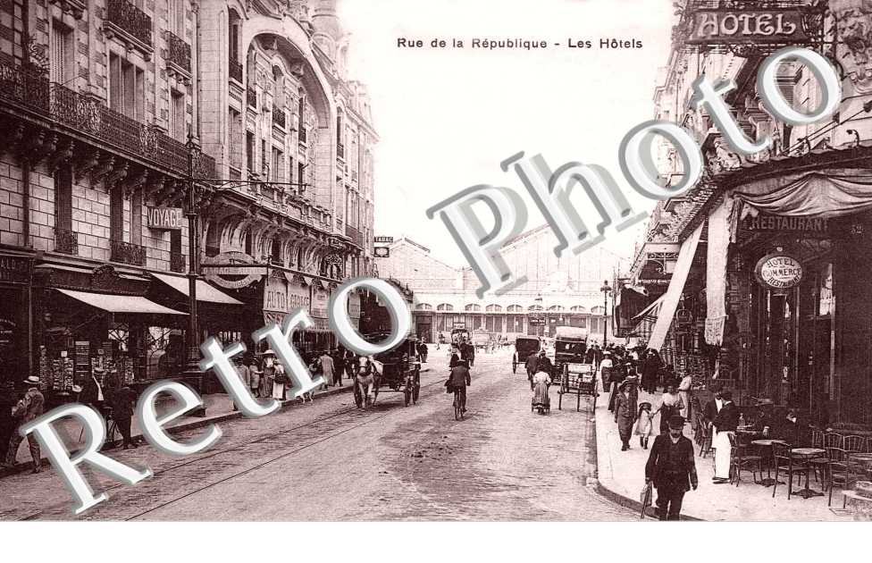 Rue de la Republique - Les Hotels