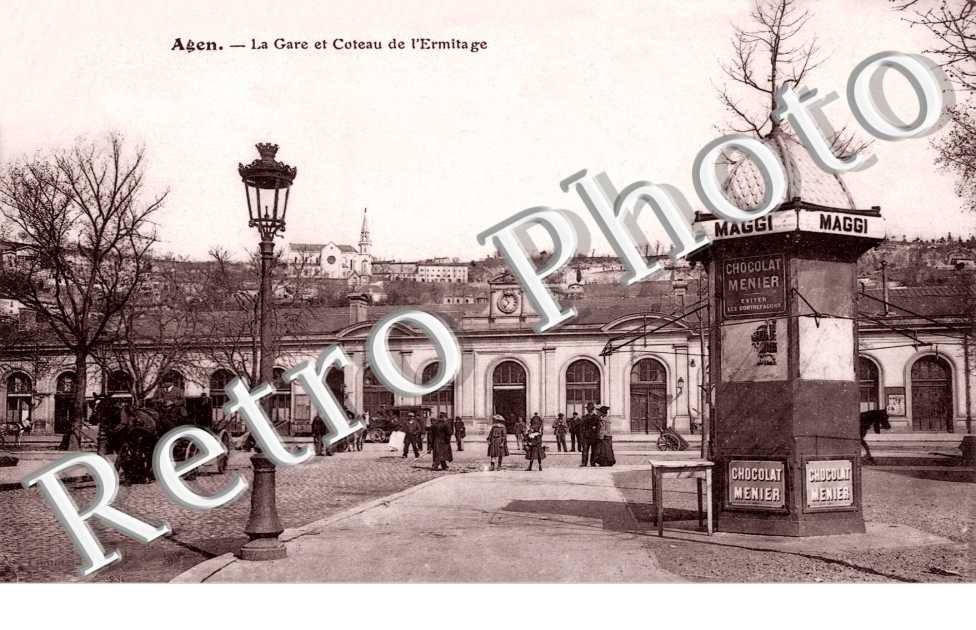 LA GARE ET COTEAU DE L'ERMITAGE