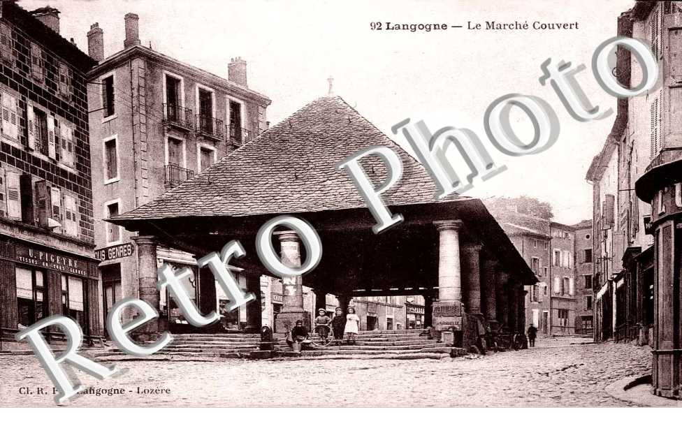  LE MARCHE COUVERT