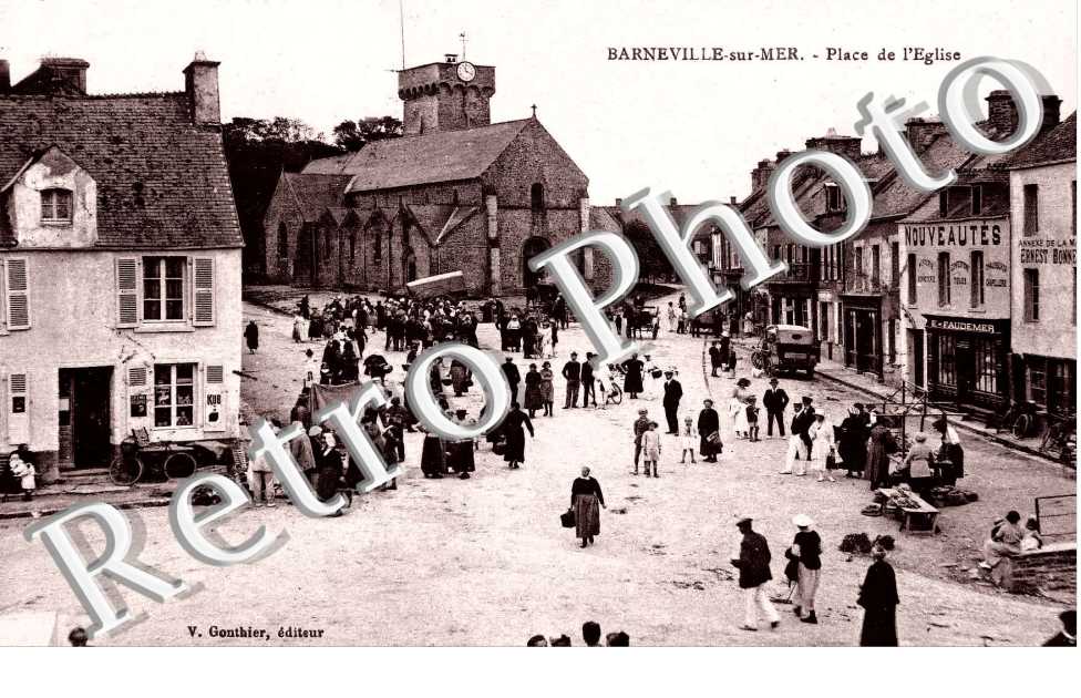 Barneville - Place de l'eglise