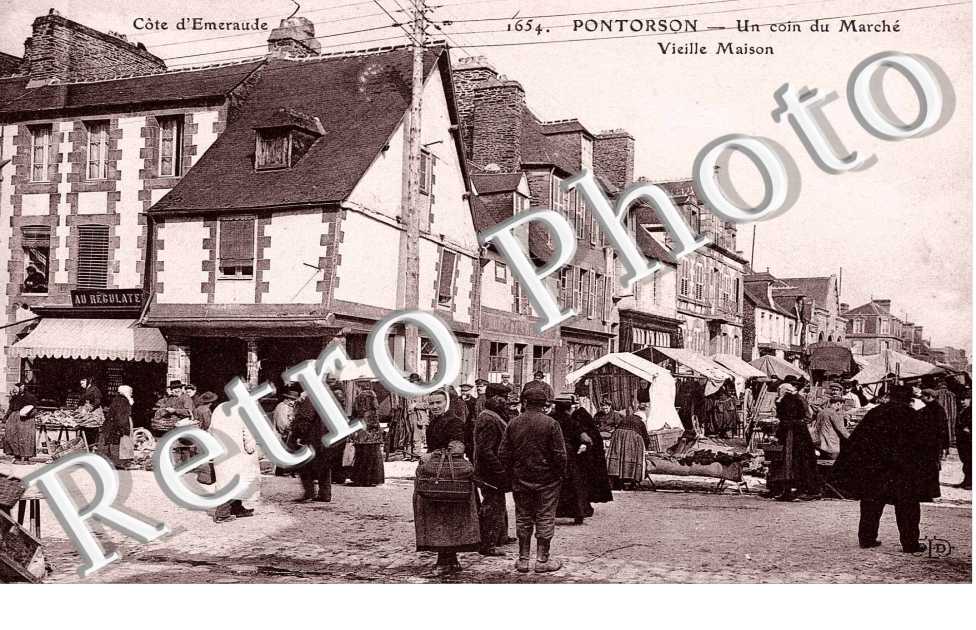 un coin du marche, vieille maison